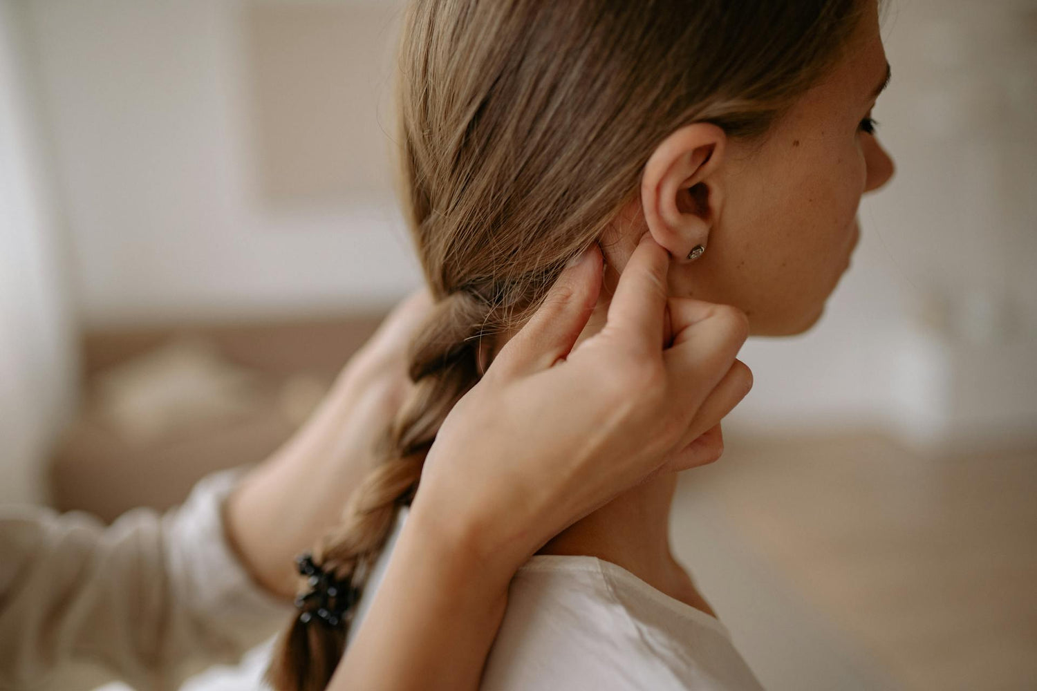 Does Neck Massage Help Headaches? The Surprising Benefits