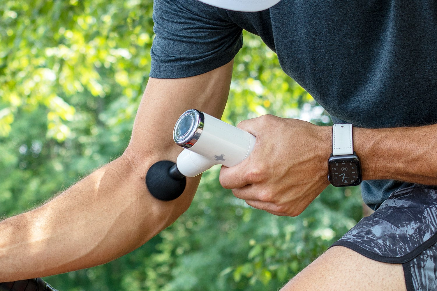 Massage for DOMS: Benefits, Research, and 5 Best Techniques