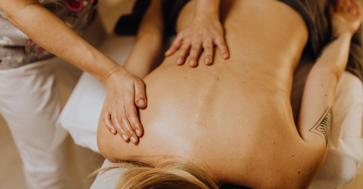 Lower Back Massage Techniques for Mechanical Stiffness