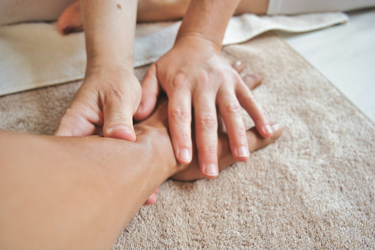 Can Massage Help With Anxiety? Benefits & Best Practices