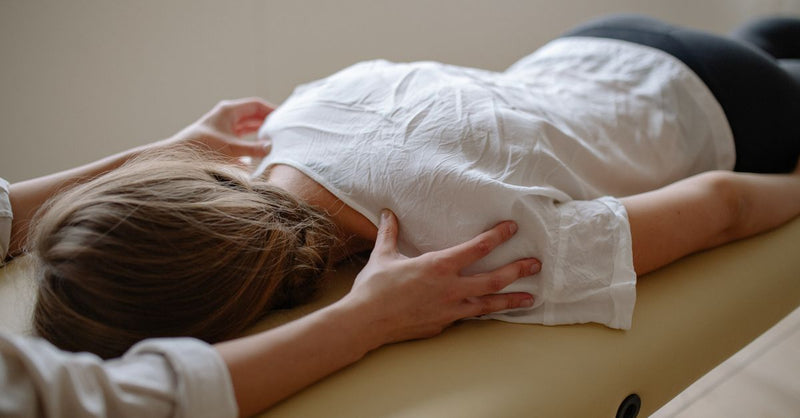 Is Neck Massage Safe? Zones, Pressure Guidelines & Warnings