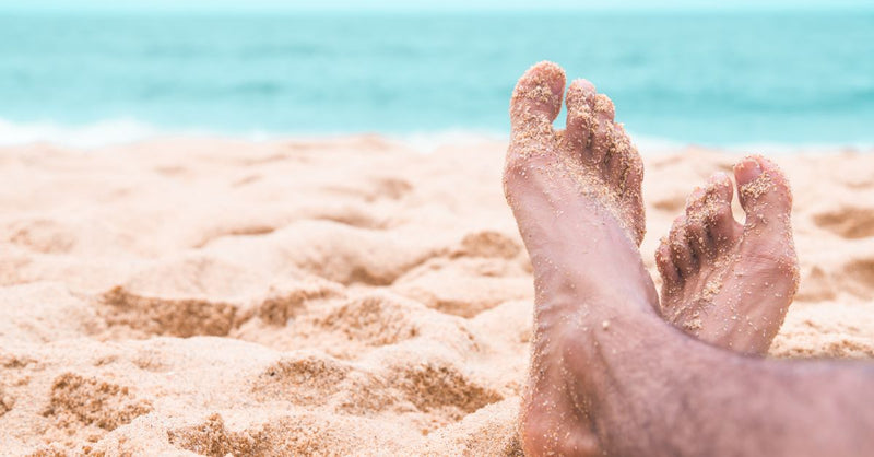 Swollen Feet in Hot Weather: Causes, Remedies & When to See a Doctor